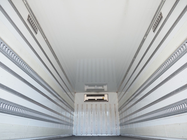 レンジャー冷蔵冷凍車