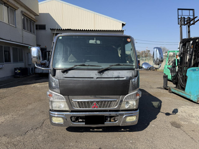 キャンターガッツ3.0 ダブルキャブ ロング 全低床 SA ディーゼル