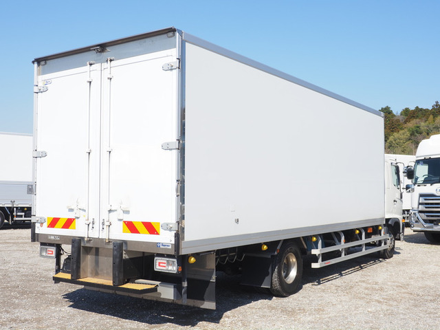 レンジャー冷蔵冷凍車