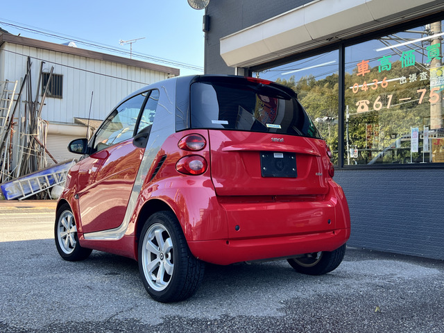 スマートフォーツークーペ