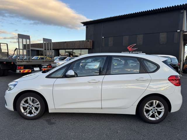 2シリーズアクティブツアラー218d