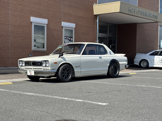 スカイライン2.0 GT-X