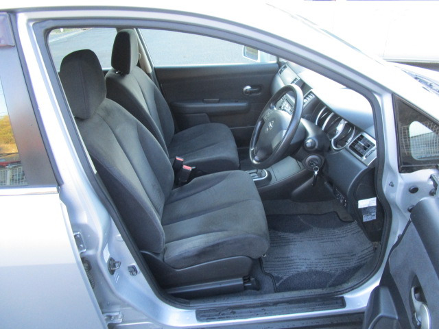 ���t�����g�V�[�g�L���C�ł��B