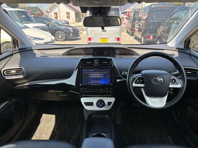 プリウス1.8 S ツーリングセレクション