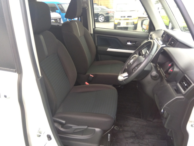 ルーミー1.0 カスタム G-T