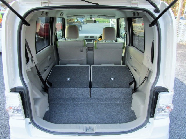 �������V�[�g��|���΍L���X�y�[�X���m�ۏo���܂��B