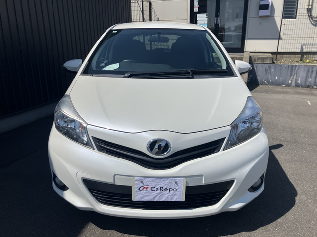 ヴィッツ1.3 F スマイルエディション