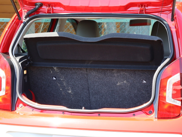 �h�����N�z���_�[��O���[�u�{�b�N�X[�T���O���X/������/�y��/�J�[�h/�R�C���z���_�[�@�\�t]�A�t�����g&�����h�A�T�C�h�|�P�b�g�A���Q�b�W�A���_�[�{�b�N�X�Ȃǂ��̑��A���[�X�y�[�X�����Ŏg����������ł���