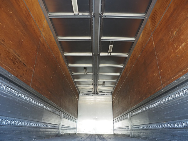 プロフィアウィング