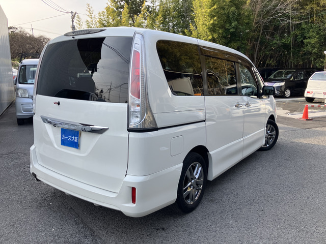 セレナ2.0 ライダー