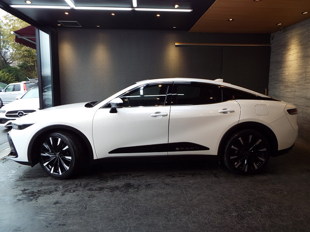 クラウンクロスオーバー2.4 RS アドバンスト E-Four advanced 4WD