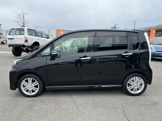 �y�x�����z���i�X�z���Ԃ������������܂��āA���ɗL�������܂��B�݌Ɏԗ��ɂȂ�܂��̂ŁA���񂲓s���̋X�������ɁA���ɗ��ĉ������B���X�\��������ƁA���ē����X���[�Y�ł��B