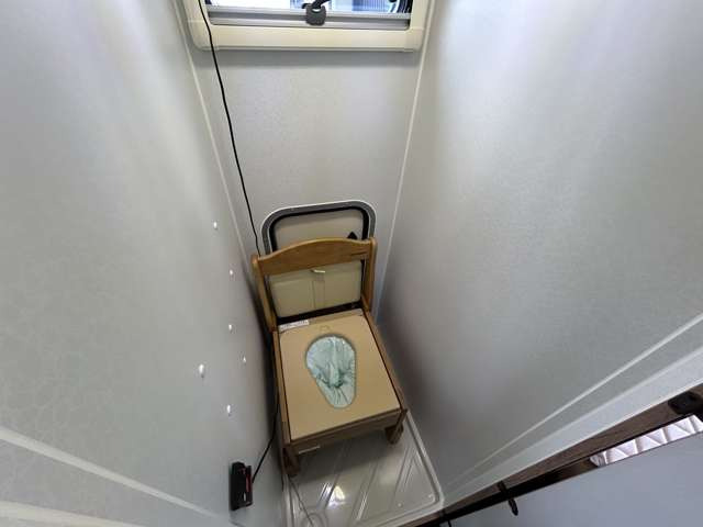 �N���[�[�b�g��ו��u����A�g�C�����[���ȂǕ֗��Ȗh���}���`���[��!