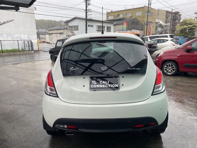 3�����E3000km�̖����ۏؕt���ł��B�G���W���A�~�b�V�������̏C���̍ۂɋ��z���傫���Ȃ肪���ȉӏ��������C���ň��S�ł��B�ő�3�N�܂ł̗L���ۏ؂���舵���Ă���܂��B