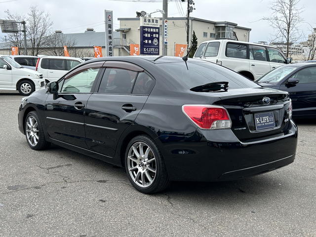 �y�x�����z���i�X�z���Ԃ������������܂��āA���ɗL�������܂��B�݌Ɏԗ��ɂȂ�܂��̂ŁA���񂲓s���̋X�������ɁA���ɗ��ĉ������B���X�\��������ƁA���ē����X���[�Y�ł��B