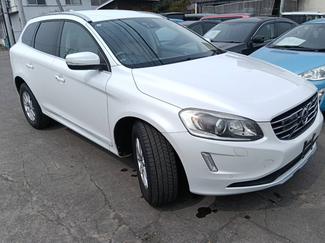 XC60D4 SE ディーゼル