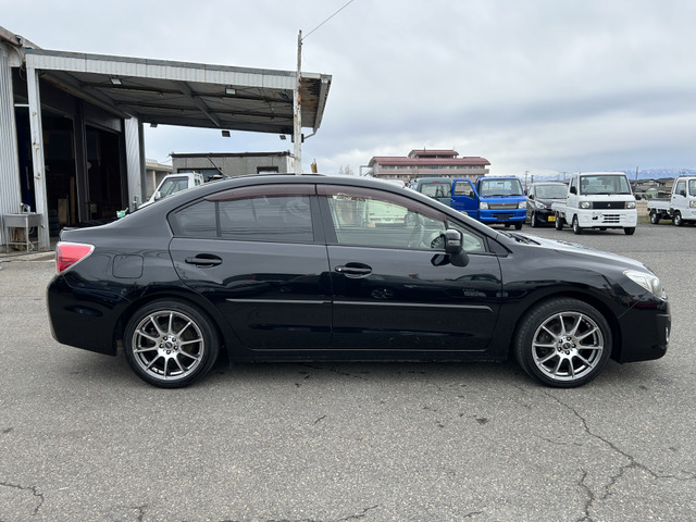 �y�x�����z���i�X�z���Ԃ������������܂��āA���ɗL�������܂��B�݌Ɏԗ��ɂȂ�܂��̂ŁA���񂲓s���̋X�������ɁA���ɗ��ĉ������B���X�\��������ƁA���ē����X���[�Y�ł��B