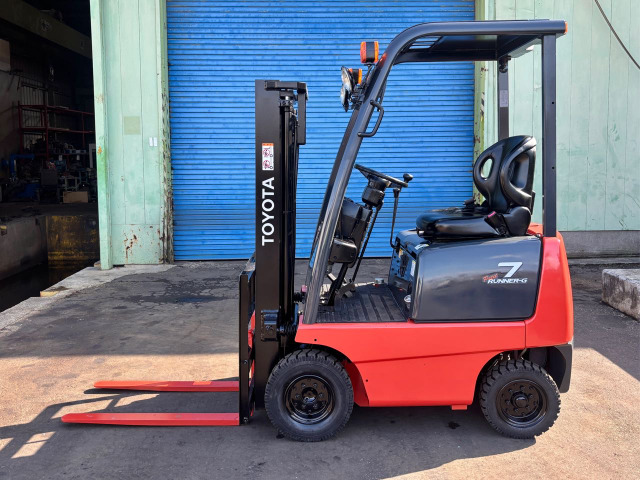 トヨタL&amp;Fエンジンフォークリフト