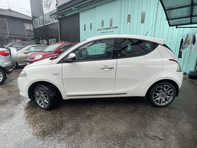 ���q�l�Ɉ��S�ŉ��K�ȃJ�[���C�t���y����Œ������߂ɁA���ЃI���W�i���̃v�����𐔑������p�ӂ��Ă���܂��B