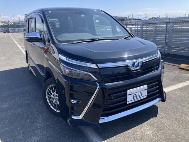 ヴォクシー1.8 ハイブリッド ZS 煌II