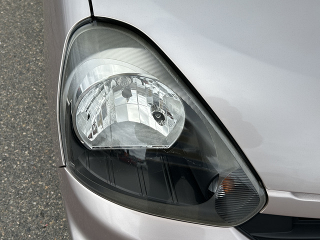 �y�x�����z���i�X�z���Ԃ������������܂��āA���ɗL�������܂��B�݌Ɏԗ��ɂȂ�܂��̂ŁA���񂲓s���̋X�������ɁA���ɗ��ĉ������B���X�\��������ƁA���ē����X���[�Y�ł��B