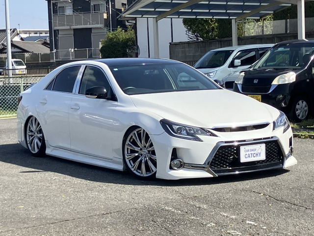 遠方でも納車可能です。 車両の状況、陸送など詳しくはスタッフまでお問い合わせください。