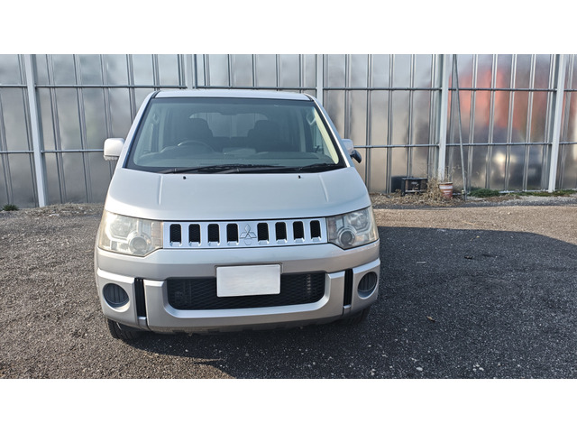 デリカD:5(三菱) 2.0 M 中古車画像