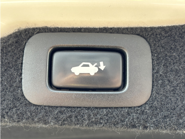 �p���[�g�����N���b�h