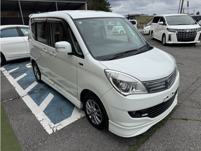 ソリオ1.2 ブラック＆ホワイト