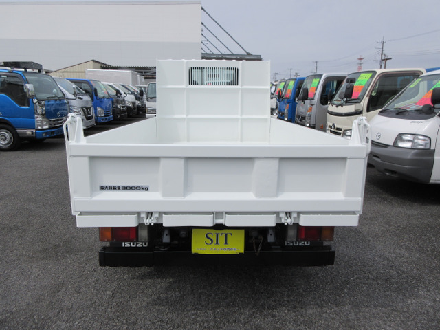 エルフ3.0 ダンプ フルフラットロー ディーゼル