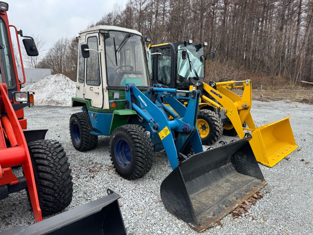 コマツホイールローダー