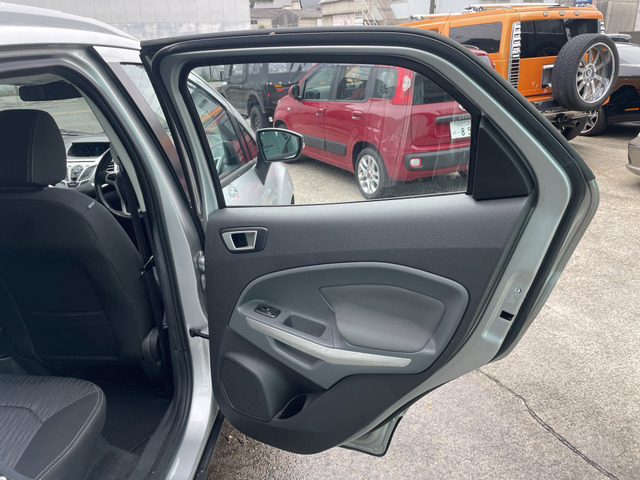 �_�񏑂̂����̓��[����FAX�݂̂ł��\�ł��BTEL�ɂČ��Ԃ��m�F���Ȃ���̂�������A�C�ɂȂ�ӏ��̎ʃ����M�������Ή��ł��܂��̂ŁA���C�y�ɂ��\���t�����������B