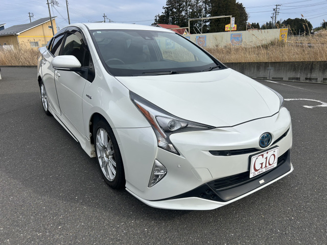 プリウス1.8 S セーフティ プラス