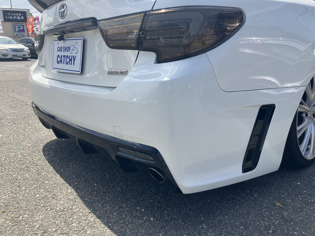 G,s仕様バンパー