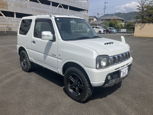 �W���j�[(�X�Y�L) �N���X�A�h�x���`���[ 4WD ���Îԉ摜