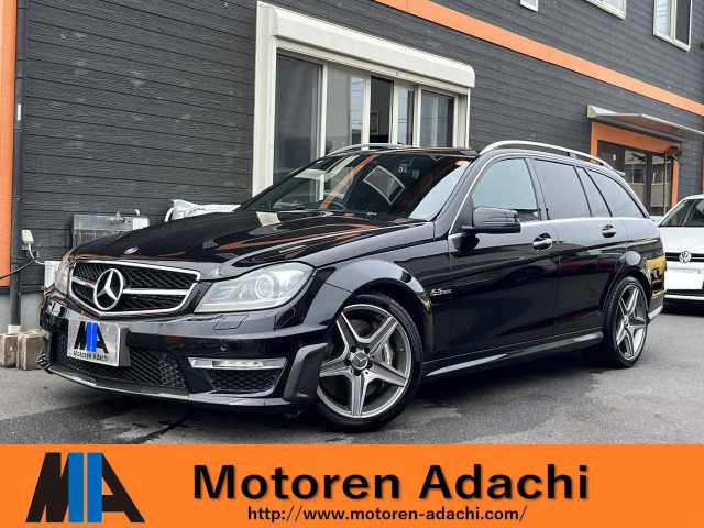 CクラスワゴンAMG C63
