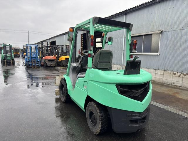 三菱ロジスネクストエンジンフォークリフト