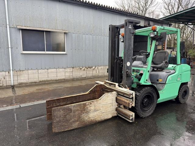 三菱ロジスネクストエンジンフォークリフト