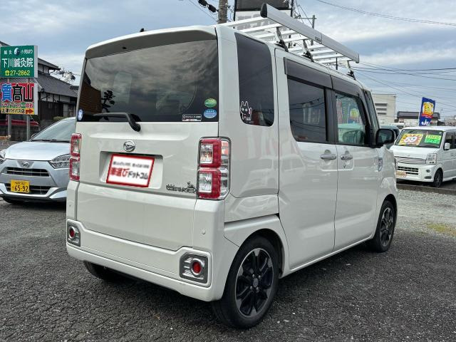 �����ÎԔ̔��m���ݐЂ��Ă��� ���S�B�M���BJU�K���̔��X�ł��B