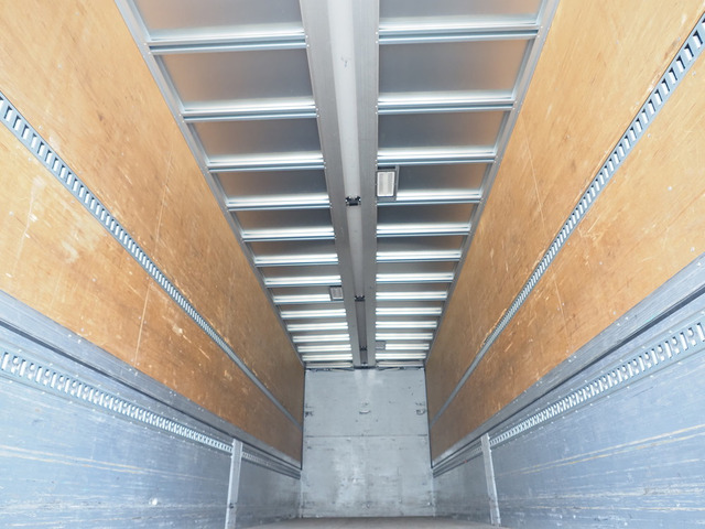 プロフィアウィング