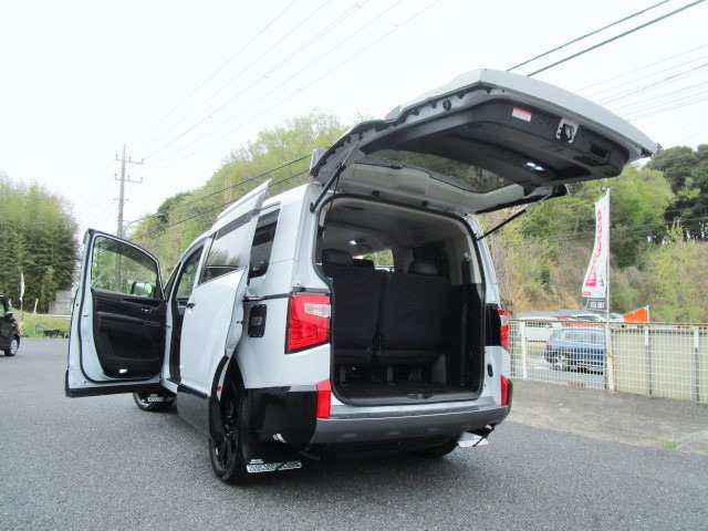 ���V�Ԏ��{�f�B�K���X�R�[�e�B���O�{�H�ς݁B