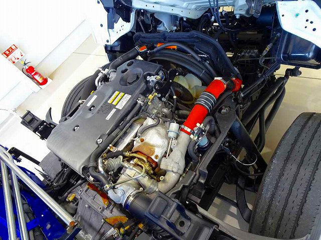 �G���W�����[��