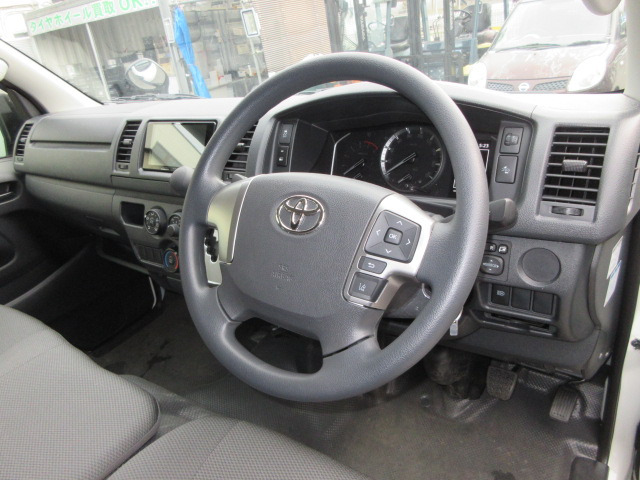 ハイエースバン2.8 DX ロング GLパッケージ ディーゼル