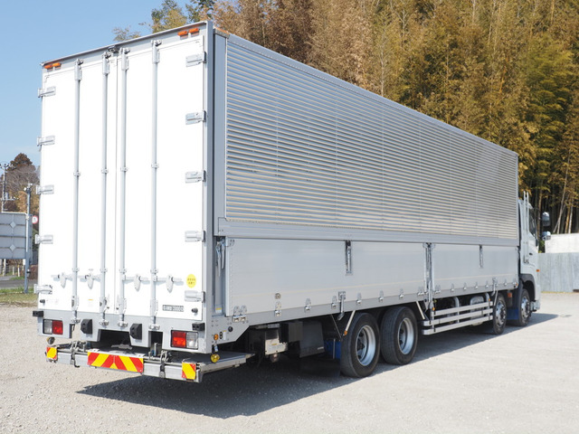 プロフィアウィング