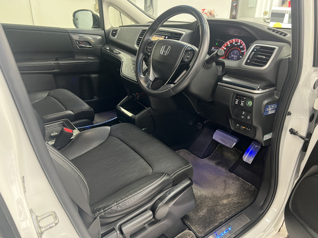 オデッセイ2.4 アブソルート