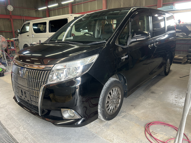 エスクァイアハイブリッド1.8 Gi