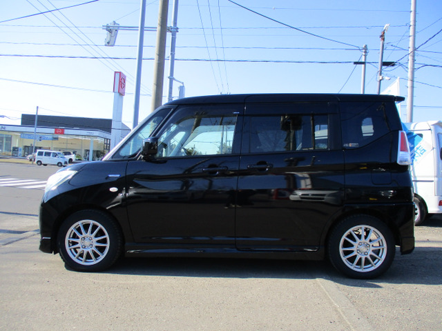 �������X���C�h�h�A�E�����p���[�X���C�h�h�A�ł���