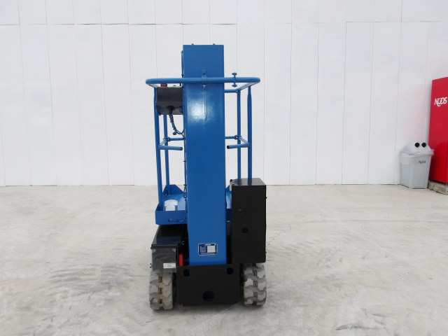 アイチ高所作業車