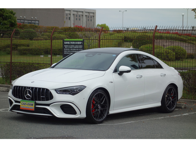 CLAクラスAMG CLA45 S 4マチックプラス 4WD