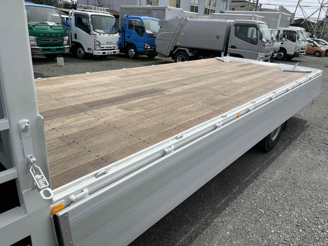 �ב䏰�ʖ��ߍ��ݎ�U���t�b�N8��!